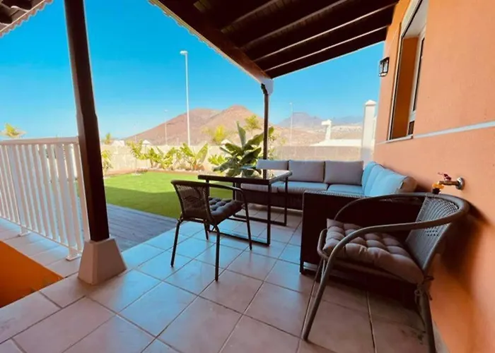 Sunny Island D1, Cristianos بيت للعطل Chayofa